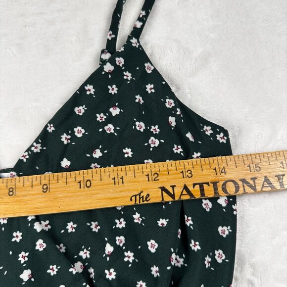 Kaleigh Women Jumpsuit XSP Green Floral Wrap Adjustable Straps & Tie Waist *NWOT - Picture 8 of 15